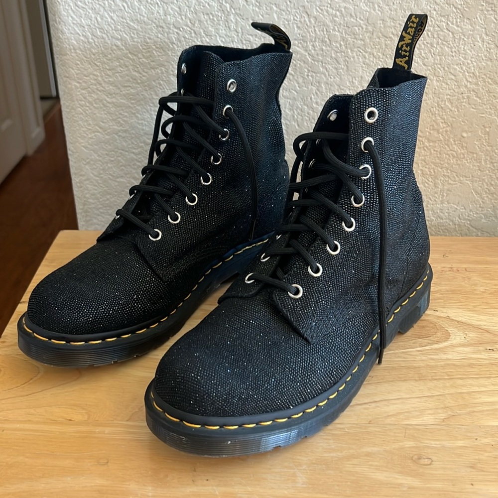 DR. MARTENS 1460 PASCAL GLITTER RAY BOOT  in Black Stingray MRSP$195